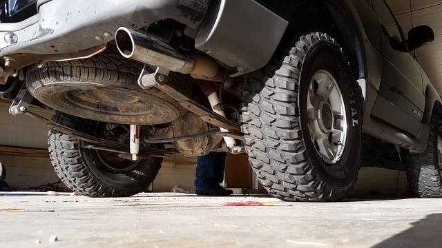 Ford Explorer 4.0 With Flowmaster 40 Series