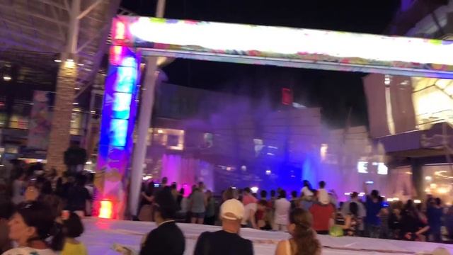 Ночной рынок еды на Пхукете, Jungceylon Night Market. Таиланд 2018