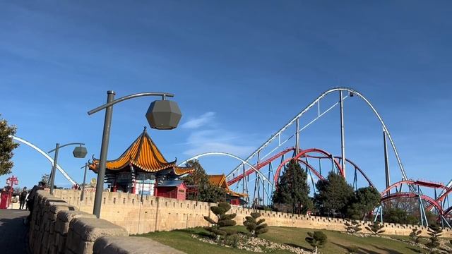 VLOG | Лучший парк аттракционов Испании Port Aventura, путешествие с подругой смотреть онлайн