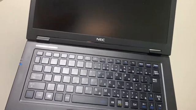 Laptop Nhật Bản Nec VersaPro VK22T siêu nhẹ 795gram, màn 2K cực đẹp смотреть онлайн