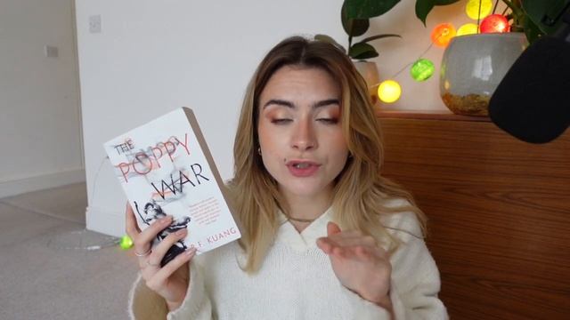 The Ultimate Guide to Grimdark Fantasy! | What is it and the best books in the genre! смотреть онлайн