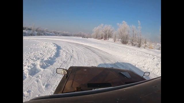 Ставим рычаги Clubturbo,ОПАСНЫЕ тренировки ,машина чуть не ушла под лёд смотреть онлайн