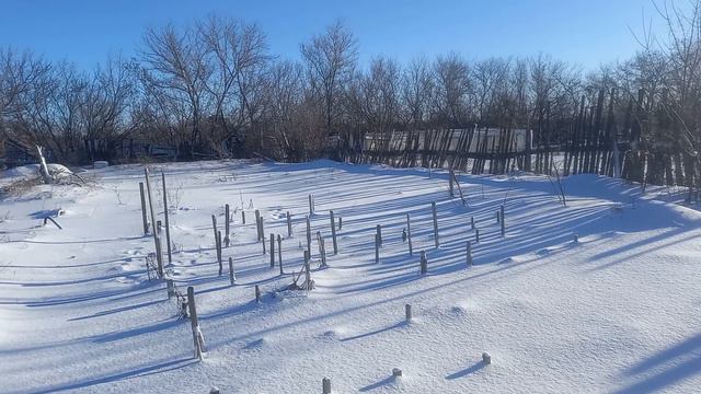 Дача выглядит так 15-ого Января смотреть онлайн