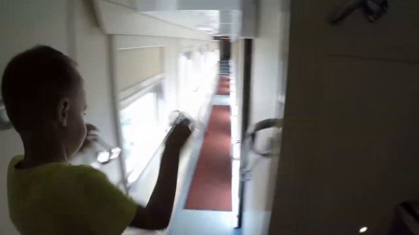 Обзор двухэтажного поезда и вагона ресторана Москва-Адлер от Ok Sashok