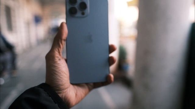 Pixel 6a vs. iPhone 13 Pro Max Camera Comparison | Who Wins? смотреть онлайн