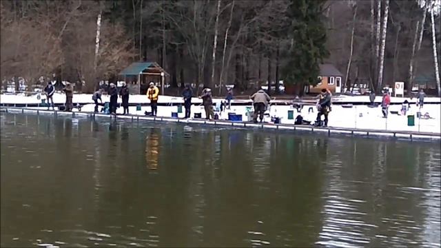 После запуска форель ушла под Крымский. Клёвое место. смотреть онлайн