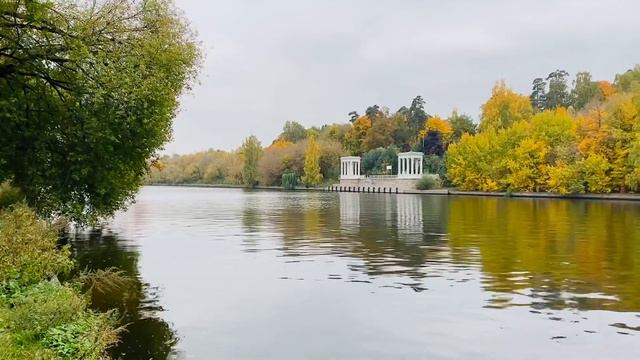 Живописный мост. Прогулка Москва осень 2021. смотреть онлайн