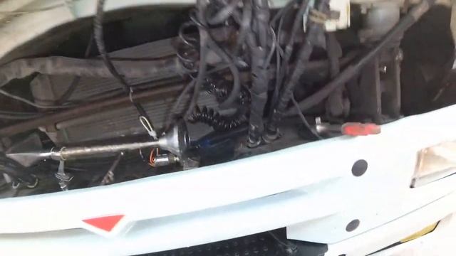 Воздушный сигнал и пистолет продувки запитан одной трубкой смотреть онлайн