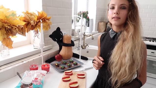 ХЭЛЛОУИН | СЪЕДОБНЫЕ ПАУКИ | ВСТАВНАЯ ЧЕЛЮСТЬ | СТРАШНЫЙ МАНИКЮР смотреть онлайн