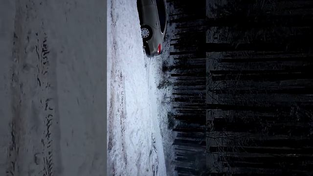 Уаз 390945-фермер вытаскивает слетевшего с дороги смотреть онлайн