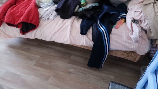 ВЛОГ: ПЕРЕВОЗИМ МЕБЕЛЬ НА ДАЧУ/ УБОРКА НА ВТОРОМ ЭТАЖЕ/ САЖАЮ ЗЕЛЕНЬ смотреть онлайн