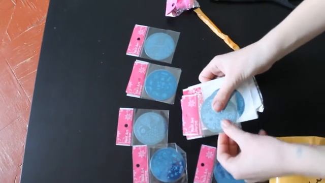 Диски(трафареты) для стемпинга на ногтях. Вскрытие посылки с Aliexpress смотреть онлайн