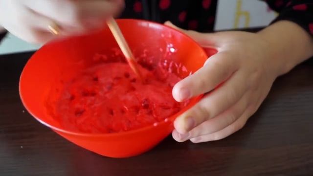 Как сделать ХЕНДГАМ или жвачку для рук. How to make HANDGUM смотреть онлайн