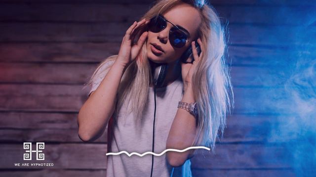 CYRIL - Stumblin' In (Sonny Wern Remix) Lyrics смотреть онлайн