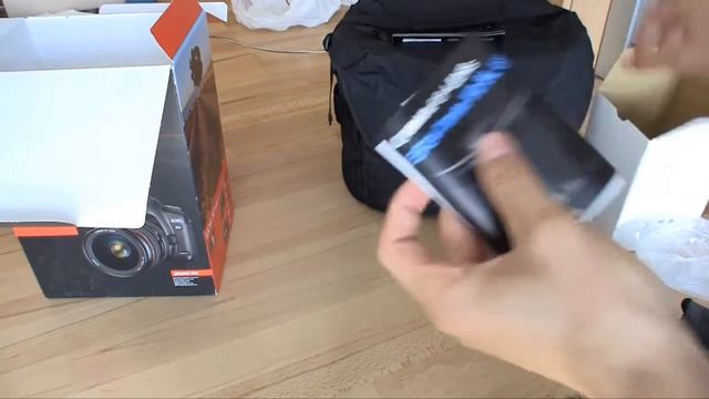 Canon EOS 5D Mark II + EF 24-70mm f/2.8L Unboxing смотреть онлайн