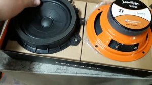 Замена штатных динамиков в Hyundai Solaris на DL Audio BARRACUDA 165
