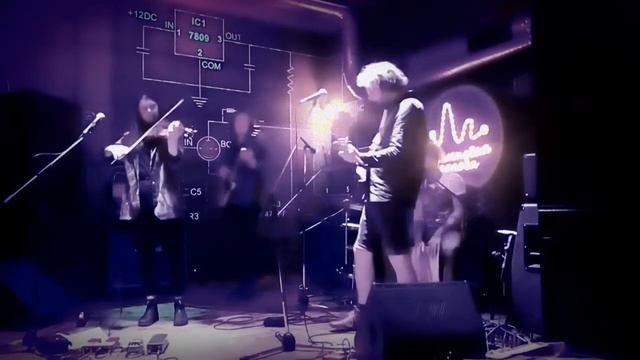 Thisell. 18.09.2017, Penza (Russia). Группа Thisell в Пензе, арт-кафе "Ламповая голова" смотреть онлайн