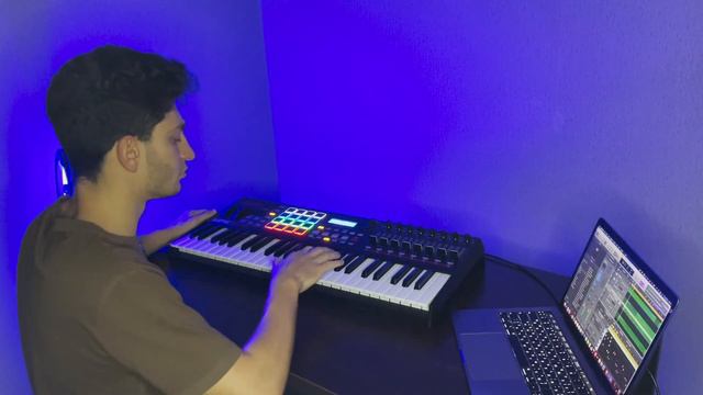 Скриптонит Жить как я живу Cover / DavidMusic смотреть онлайн