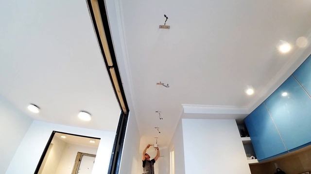 УСТАНОВКА КВАДРАТНЫХ СПОТОВ • ЭЛЕКТРИКА смотреть онлайн