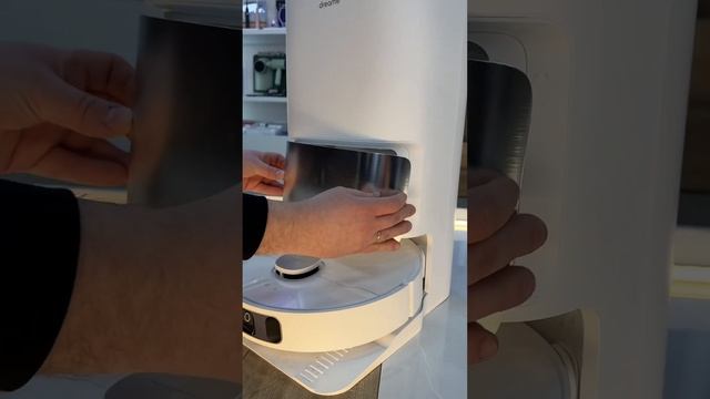 Робот-пылесос Xiaomi Dreame Bot L10s Ultra смотреть онлайн