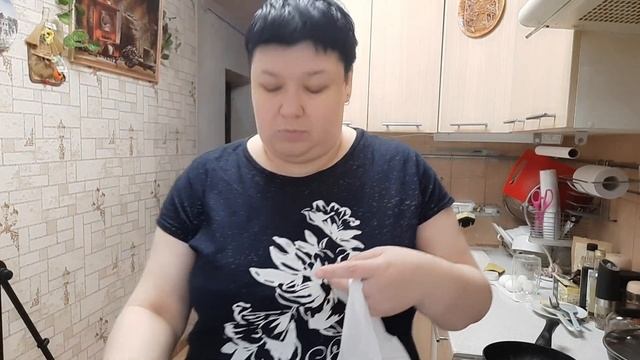 МУЖЧИН НАДО ВО ВСЕМ КОНТРОЛИРОВАТЬ погнала в Ашан за вкусным тортиком ПОТРАТИЛА 1500 руб смотреть онлайн