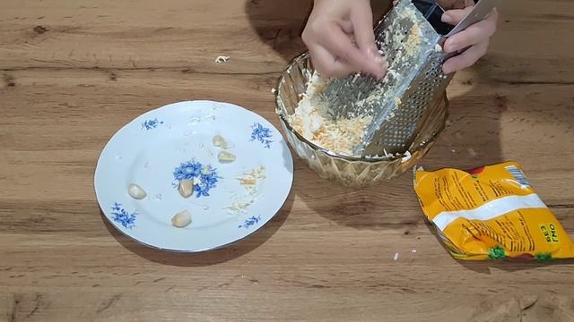 У вас есть плавленые сырки и яйца? тогда этот вкусный рецепт для тебя смотреть онлайн