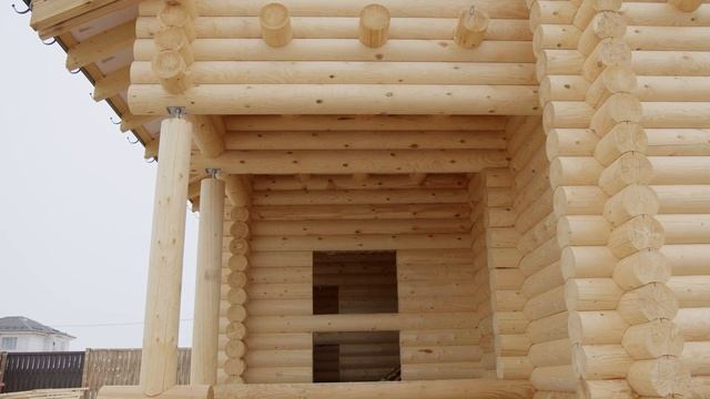 Какой дом выбрать? Из рубленого или оцилиндрованного бревна? Строим правильно. смотреть онлайн