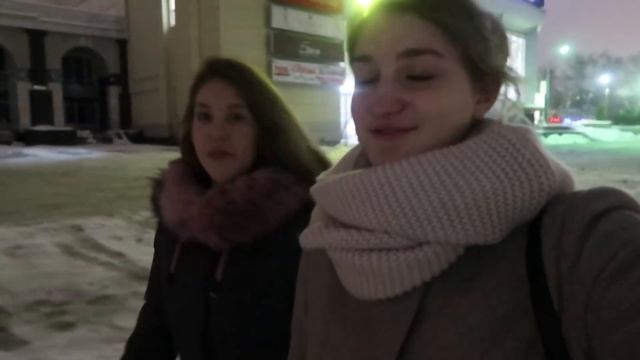 VLOG ночёвка с подругой/Покрасили волосы в розовый? смотреть онлайн