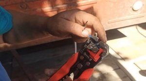 Старенький автомобильный прицеп (легковой) замена всей электропроводки