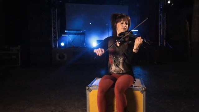 Lindsey Stirling - Crystallize Live Performance смотреть онлайн
