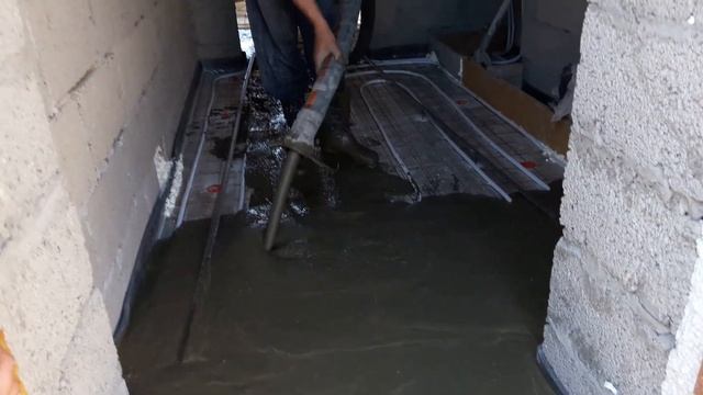 Жидкая стяжка на тёплый пол г. Анапа. Растворонасос PFT ZP3 т.89184776939 Александр смотреть онлайн