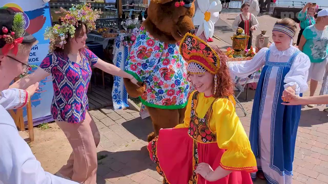 Фестиваль народов России в парке Пыхтино поселения Внуковское (Новая Москва) смотреть онлайн
