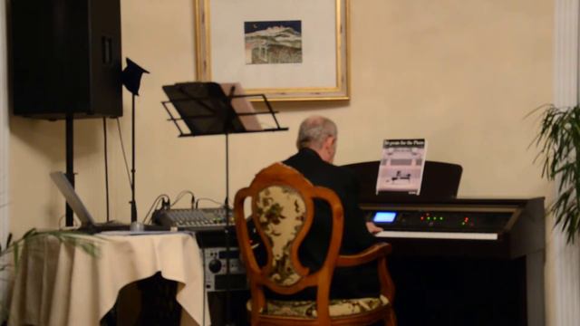 Играет Вячеслав Дёмин, "Приморский бульвар", Севастополь смотреть онлайн