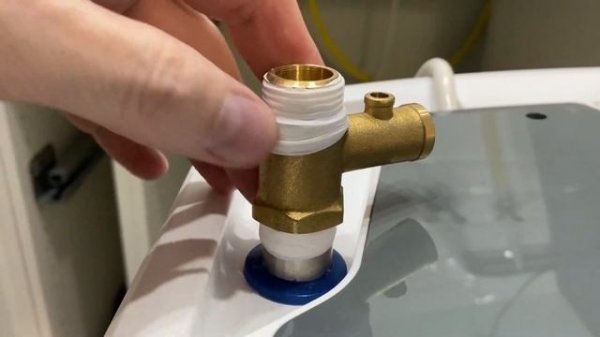 Водонагреватель ARISTON VELIS INOX PW 50 (октябрь 2023г)