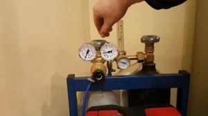 Компактный ротаметр с ТаоБао и проверка показаний расходомера и ротаметра на имеющихся редукторах.