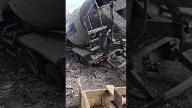 Китайский миксер чуть не перевернулся смотреть онлайн