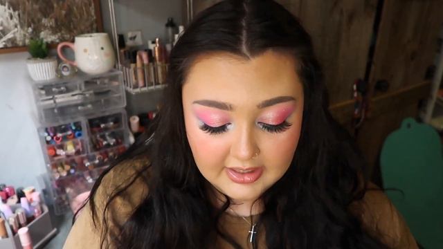 HUGE ULTA, TJ MAXX, WALMART MAKEUP HAUL смотреть онлайн