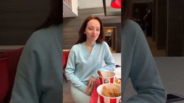 Нашли крутые акции от KFC до 31.03!🍗 смотреть онлайн