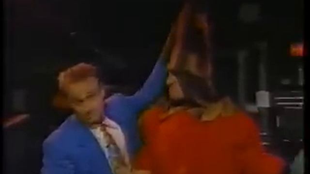Where in the World is Carmen Sandiego?—Tales You Lose смотреть онлайн