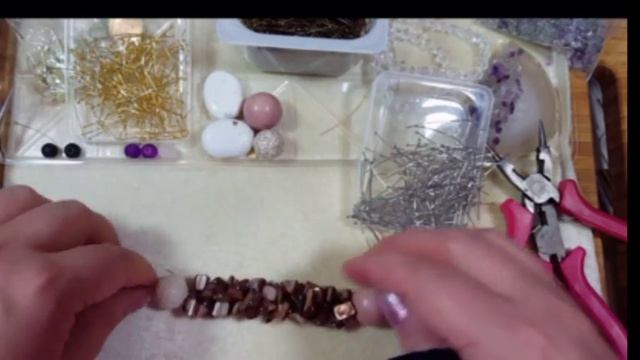 Потерянный кусок видео к мастер классу Как сделать колье с пинами от 18/09/2018 смотреть онлайн