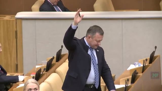 БЕГ ПО КРУГУ смотреть онлайн