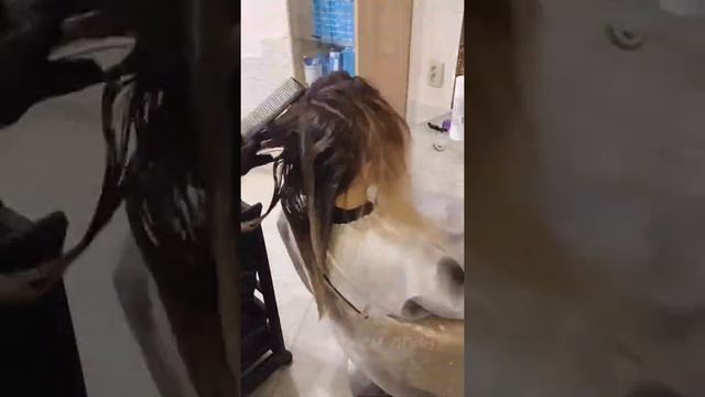 Тонирование и Стрижка каскад на длинных волосах смотреть онлайн