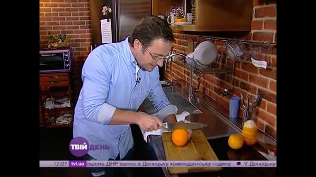 Домик для кошки из футболки и подушки, а так же свечка из апельсина..... И все это своими руками. смотреть онлайн