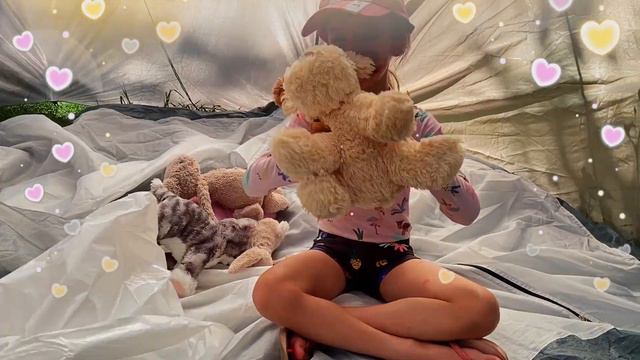 Милана и папа идут в поход на море! | Milana goes camping | Family Fun | Outdoor Adventure смотреть онлайн