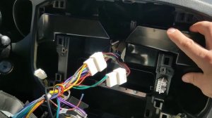 Установка магнитолы Android в стиле Lexus LX для Mitsubishi Pajero 4. Описание подключения.