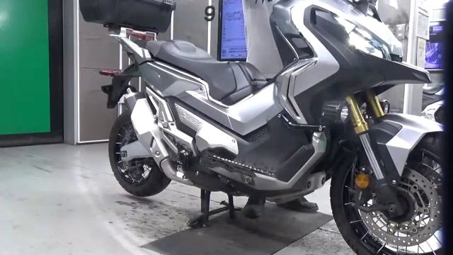 Honda X-ADV750, 2017 год смотреть онлайн