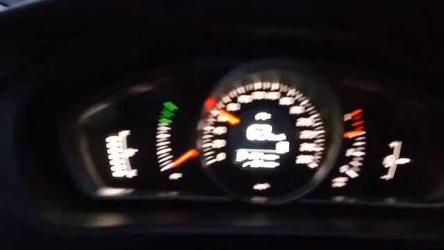 Разгон вольво v40 2.0 D2 механика смотреть онлайн