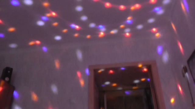 Тест світлового ефекту для дискотек M-Light LB 003 смотреть онлайн