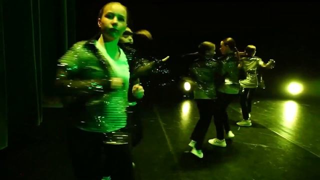"Джексон" эстрадный танец , Студия Танца S'ТАНЦЫ'Я смотреть онлайн