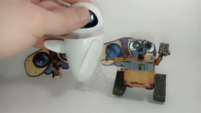 Распаковка и обзор Wall-e And Eva  Валли\Ева\Pixar\Disney